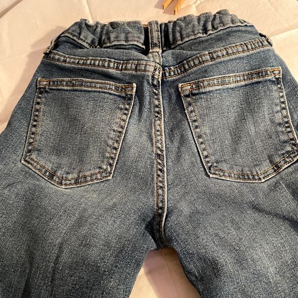 Old Navy Blue Jeans Size 8 Child Straight elastic back Build in flex - Picture 4 of 10